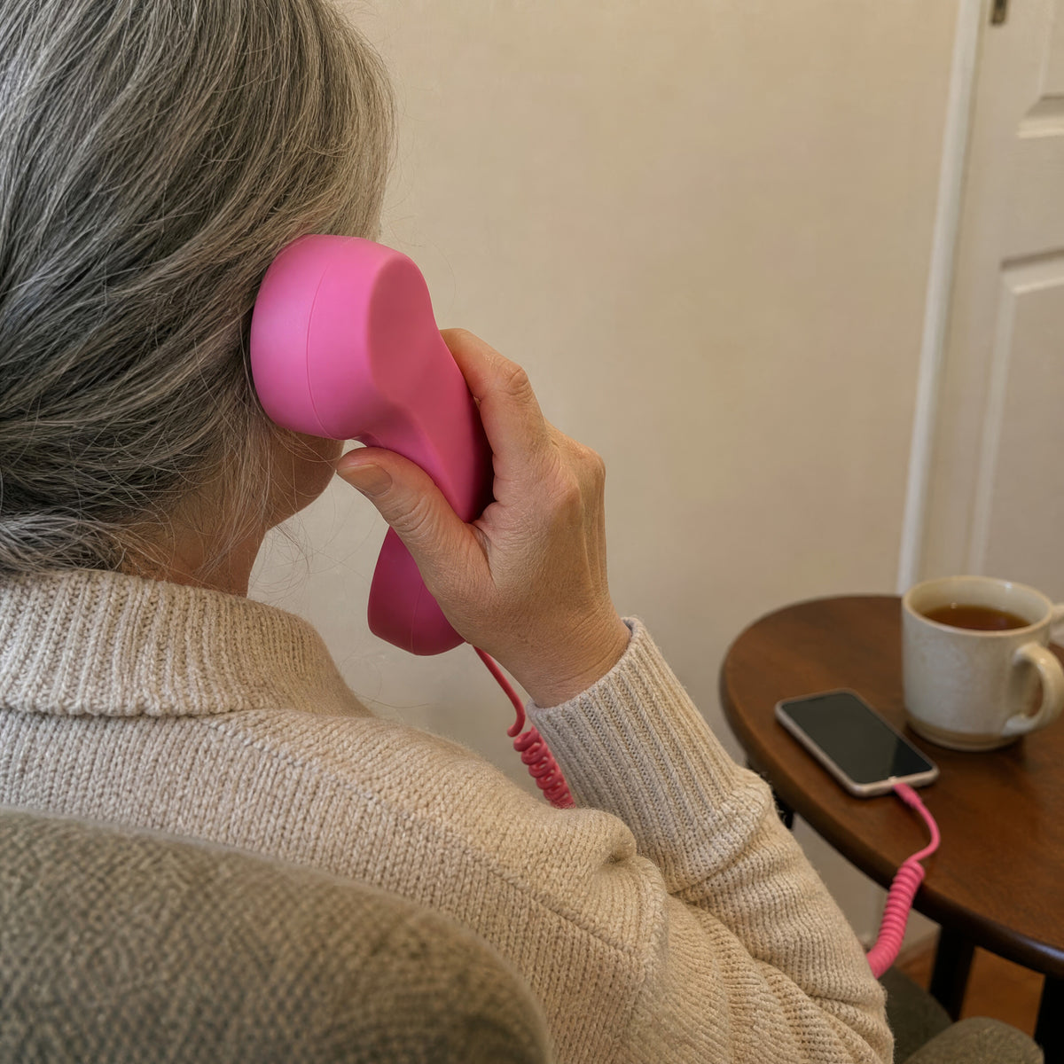☎️ Retro Wired Phone Handset for Smartphones