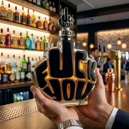 🍾Novelty Middle Finger Whiskey Decanter Set