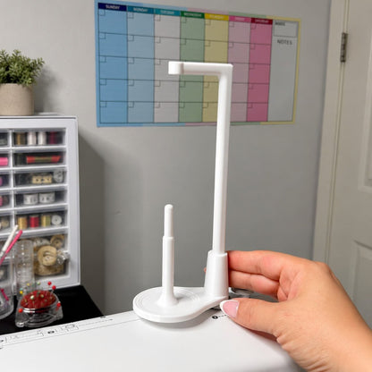 🧵Large Capacity Thread Spool Stand🧵(Compatible With Most Sewing Machines In US Markets)