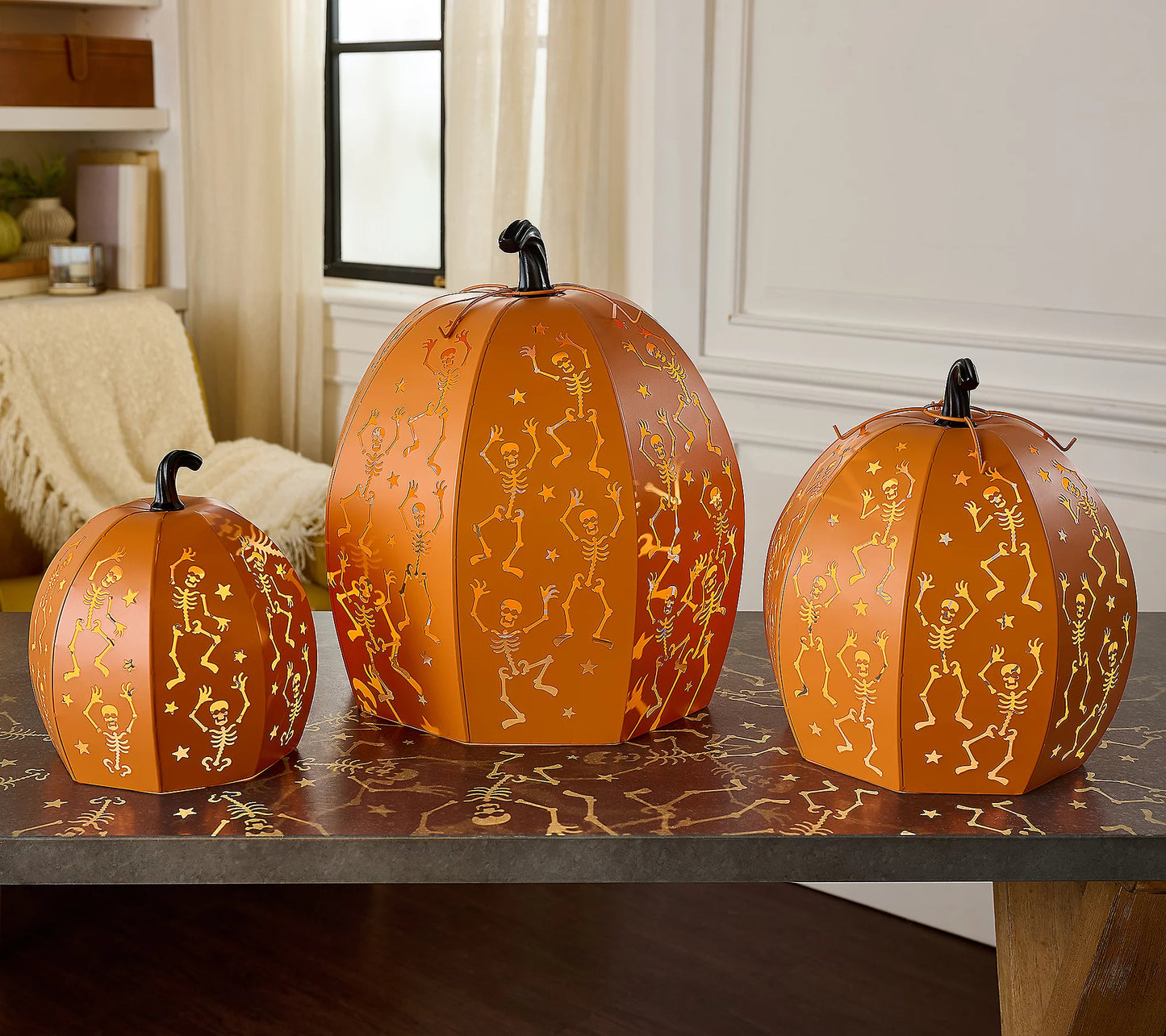 🎃Lit Metal Stackable Skeleton Pumpkn