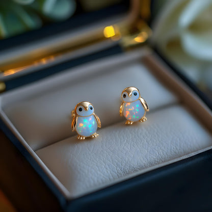 🐧 A Tiny Penguin That Sparkles with Every Smile