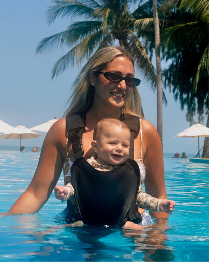 💦 Valors AquaHold™ Baby Water Carrier – Hands-Free Comfort For Safe Family Water Adventures