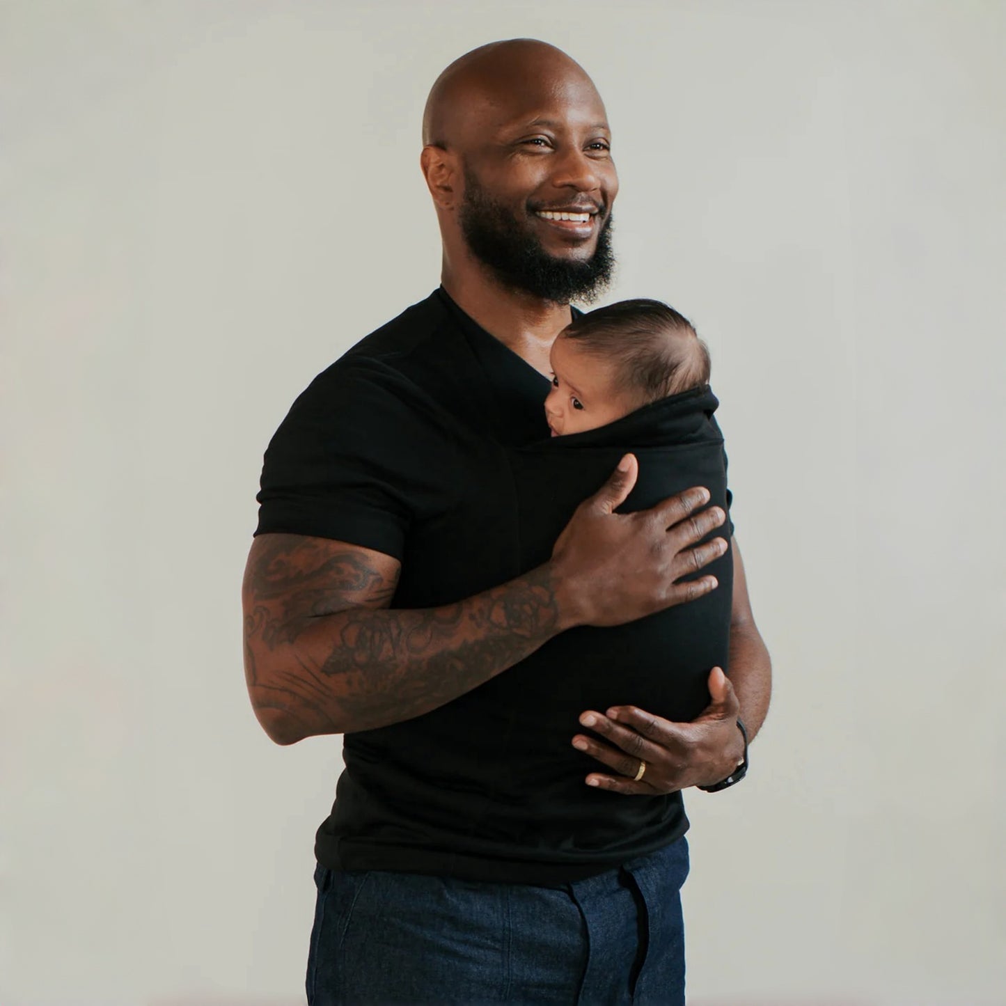 Valors™ DadCarry Baby Shirt – Keep Your Baby Close, Hands Free & Comfortable