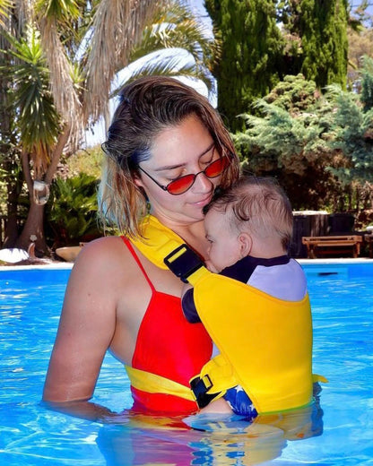 💦 Valors AquaHold™ Baby Water Carrier – Hands-Free Comfort For Safe Family Water Adventures