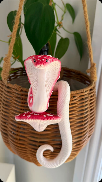 Mushroom Cobra  Potted Plant Hanger